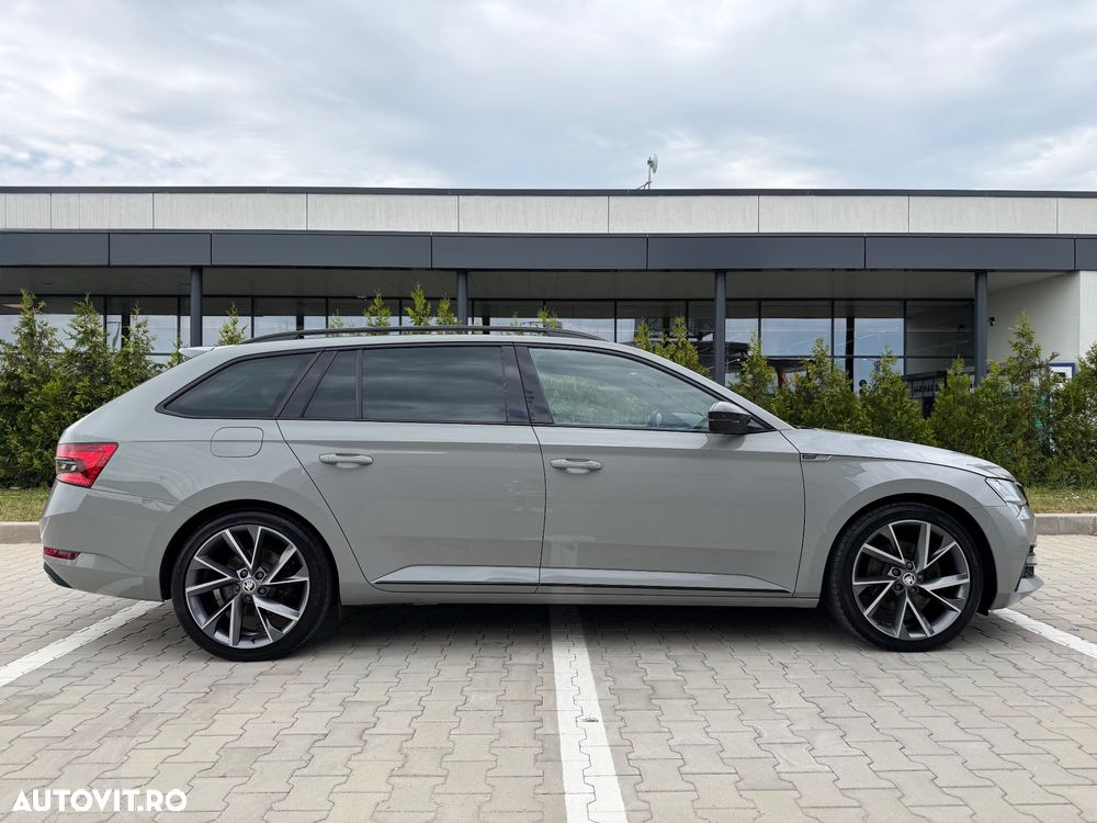 Skoda Superb 2.0 TDI DSG Sportline - 10