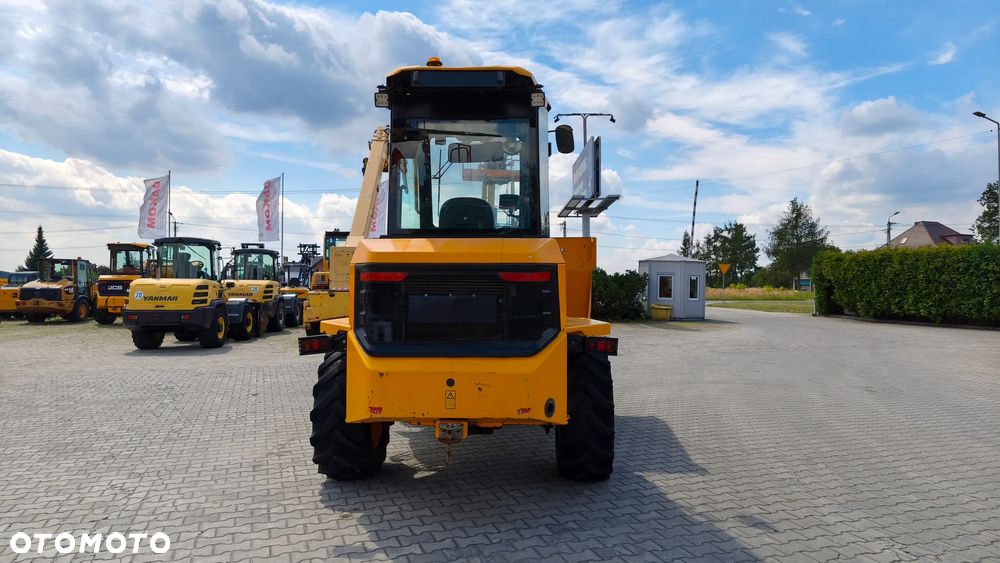 JCB 6 FT - 7