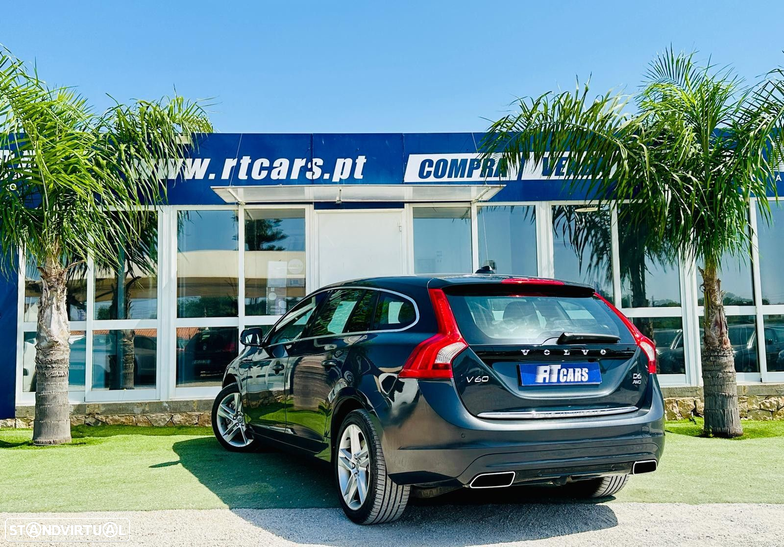 Volvo V60 2.4 D6 Momentum AWD Phev - 8