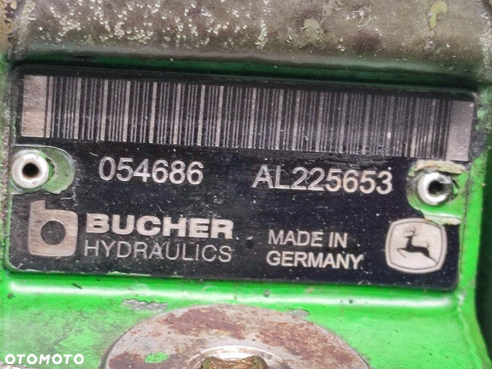 Rozdzielacz hydrauliczny JOHN DEERE 6175M (AL225653) - 9