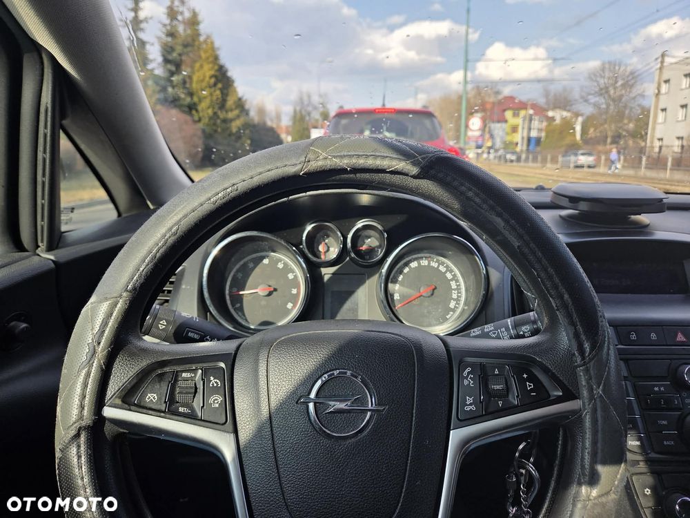 Opel Astra 1.4 T Essentia EU6 - 7