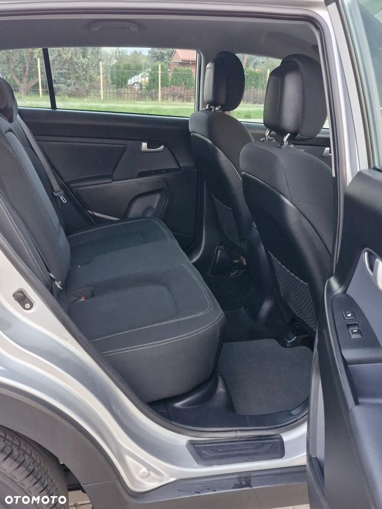 Kia Sportage - 15