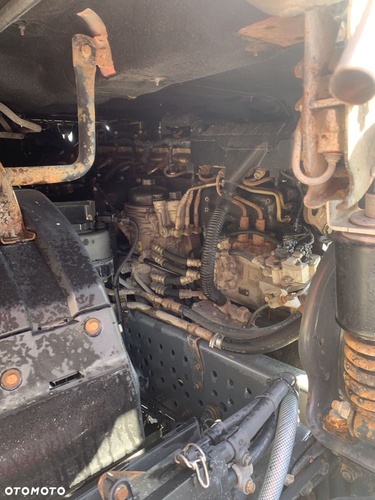 Mercedes-Benz Actros - 9