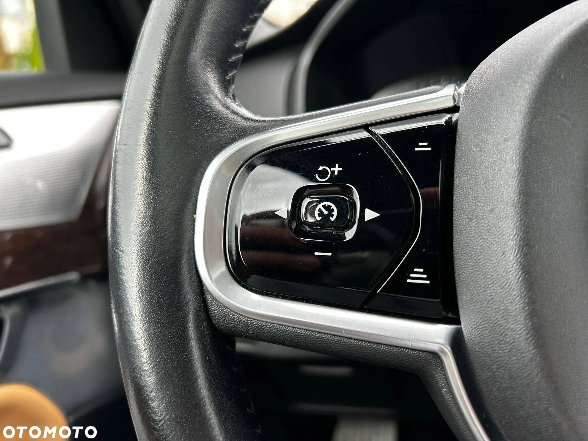 Volvo XC 90 T6 AWD R-Design 7os - 20