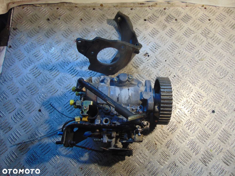 pompa wtryskowa t4 1,9 TD - 4