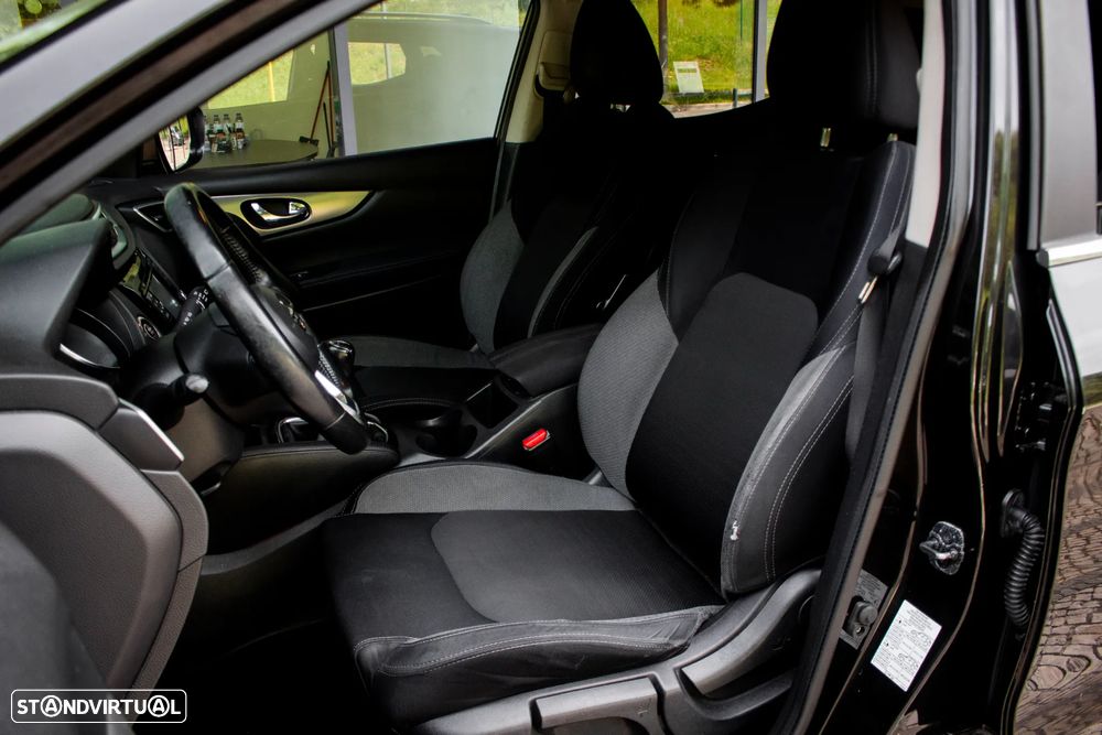 Nissan Qashqai 1.5 dCi TEKNA+ - 23