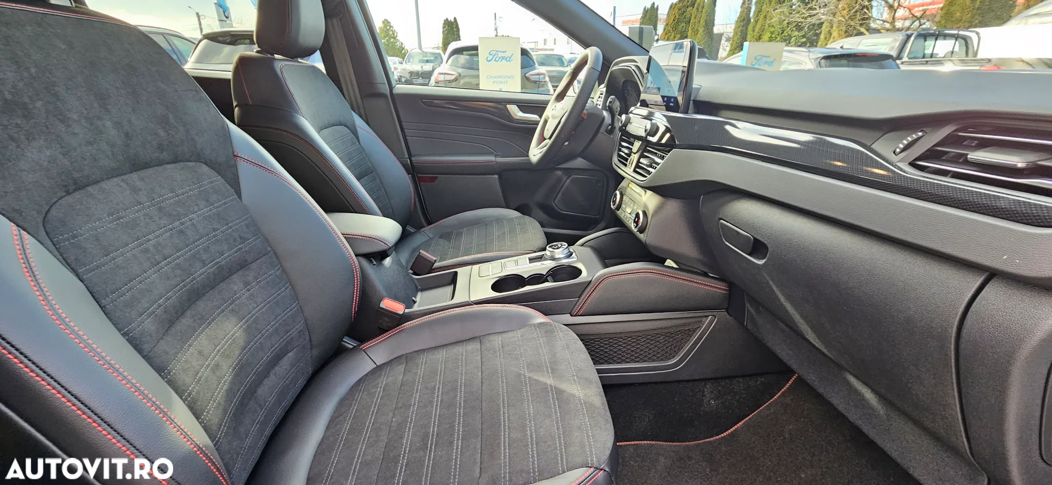 Ford Kuga 2.5 Duratec FHEV AWD ST Line X - 9