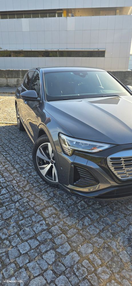 Audi Q8 e-Tron 50 quattro S line - 2