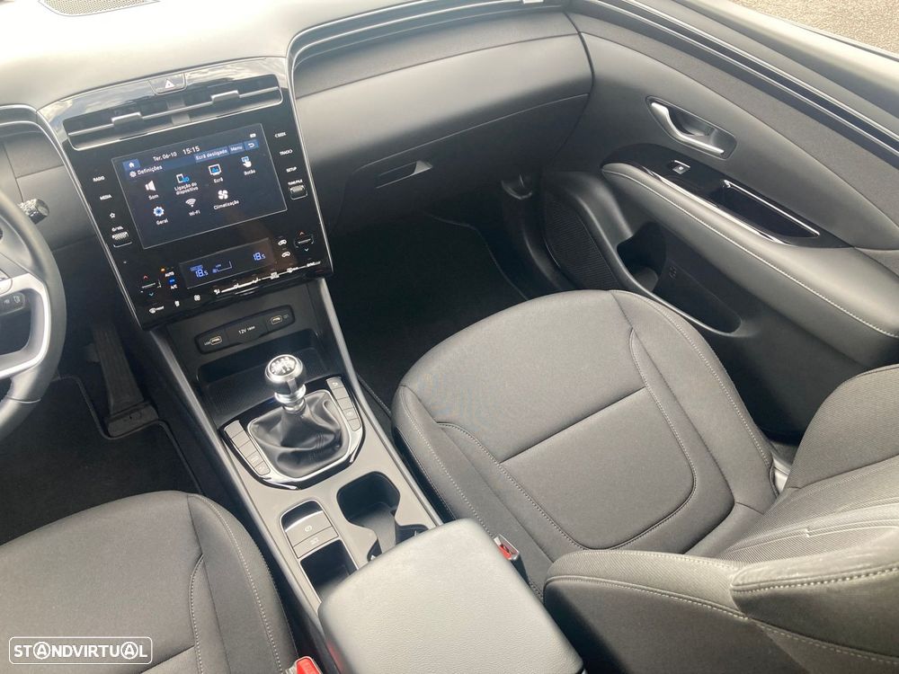 Hyundai Tucson 1.6 T-GDI Premium - 23