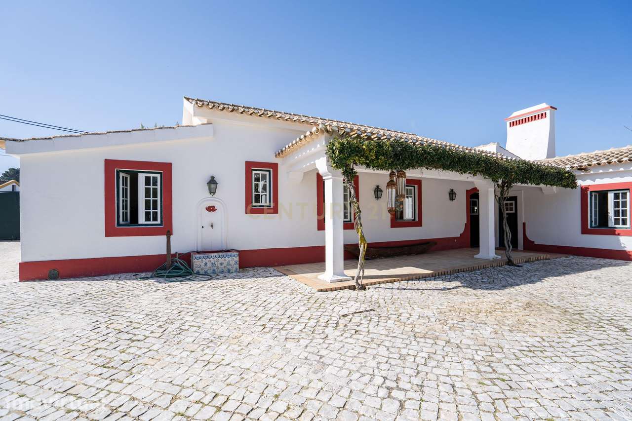 Quinta Exclusiva em Azeitão com 2,8 Hectares, Piscina e Anexo - Grande imagem: 4/60