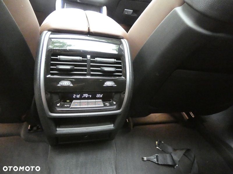 BMW X6 - 21