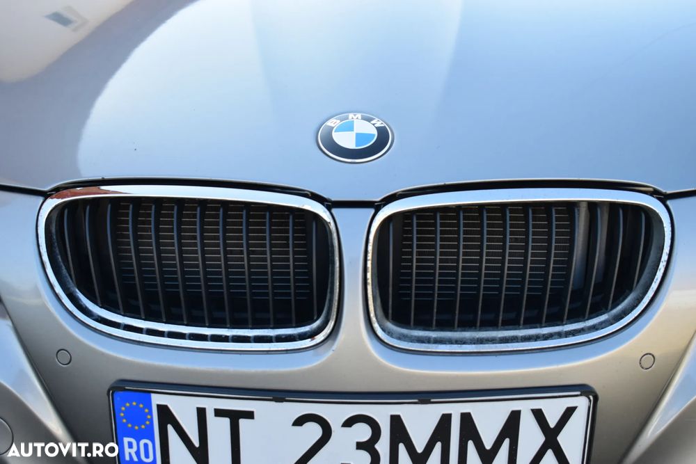 BMW Seria 3 318d Sport Line - 19