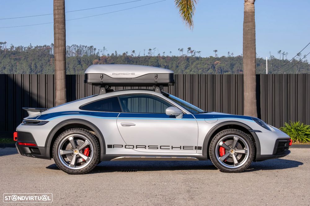 Porsche 911 (992) - 24
