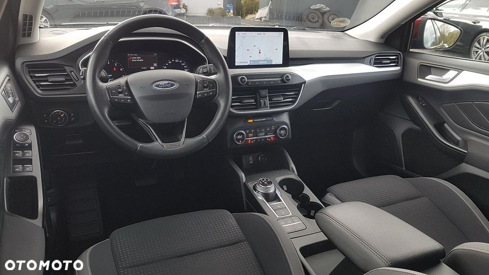 Ford Focus 1.0 EcoBoost Titanium Business - 18