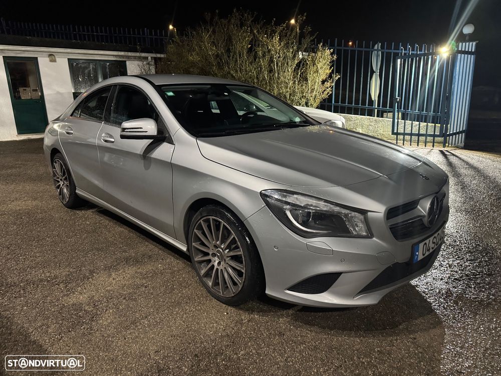 Mercedes-Benz CLA 220 CDI 7G-DCT Urban - 3