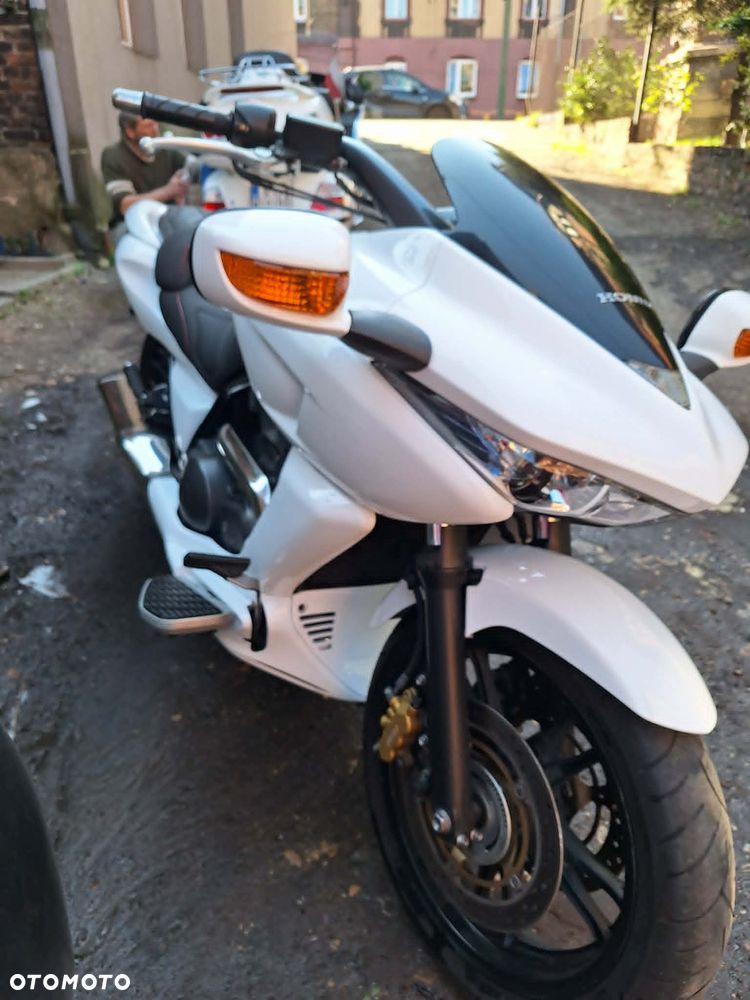 Honda DN-01 - 5