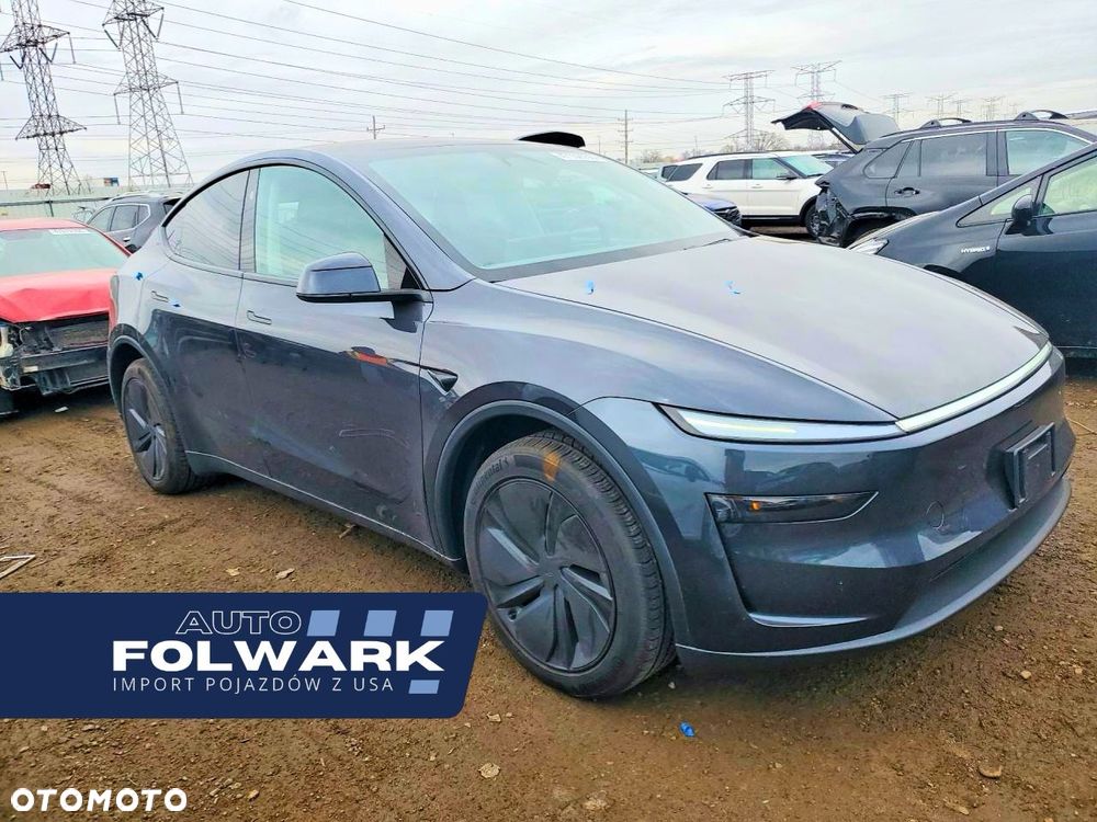 Tesla Model Y Premium Long Range Dual Motor AWD - 1