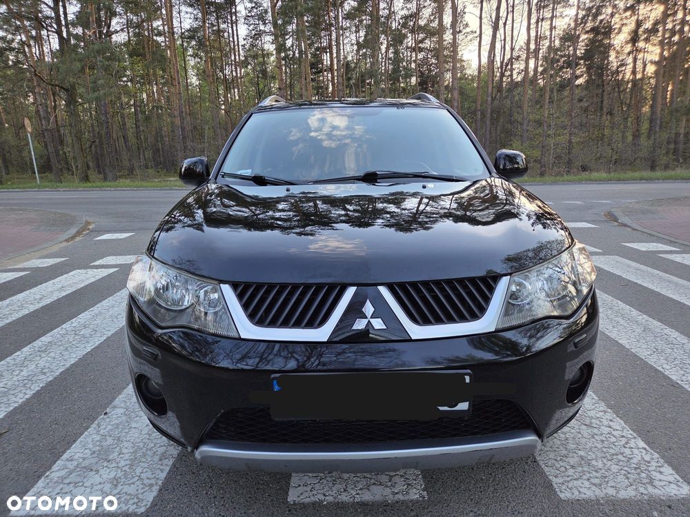 Mitsubishi Outlander 2.0 DID Intense - 3