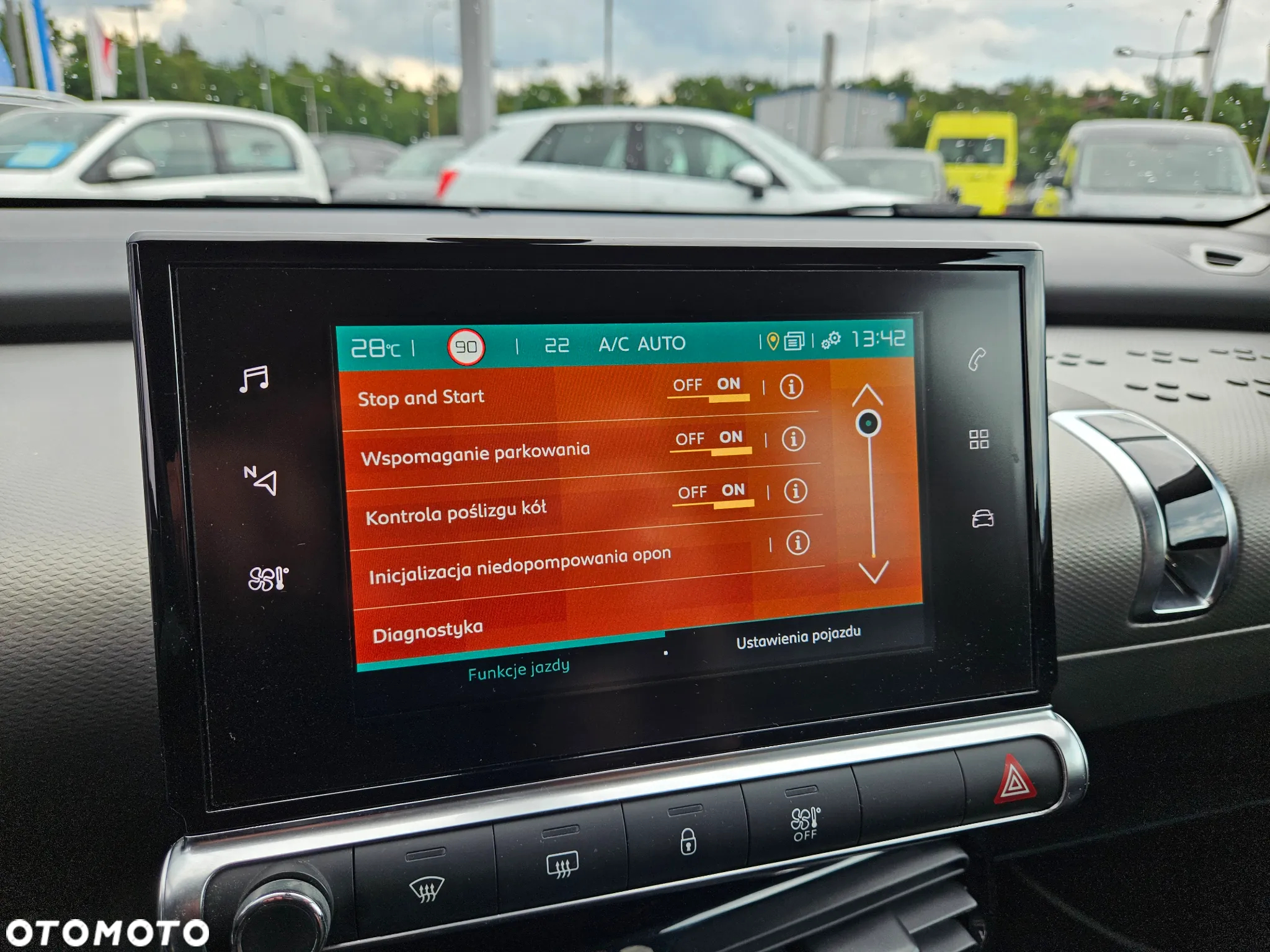 Citroën C4 Cactus 1.2 PureTech Shine S&S - 17