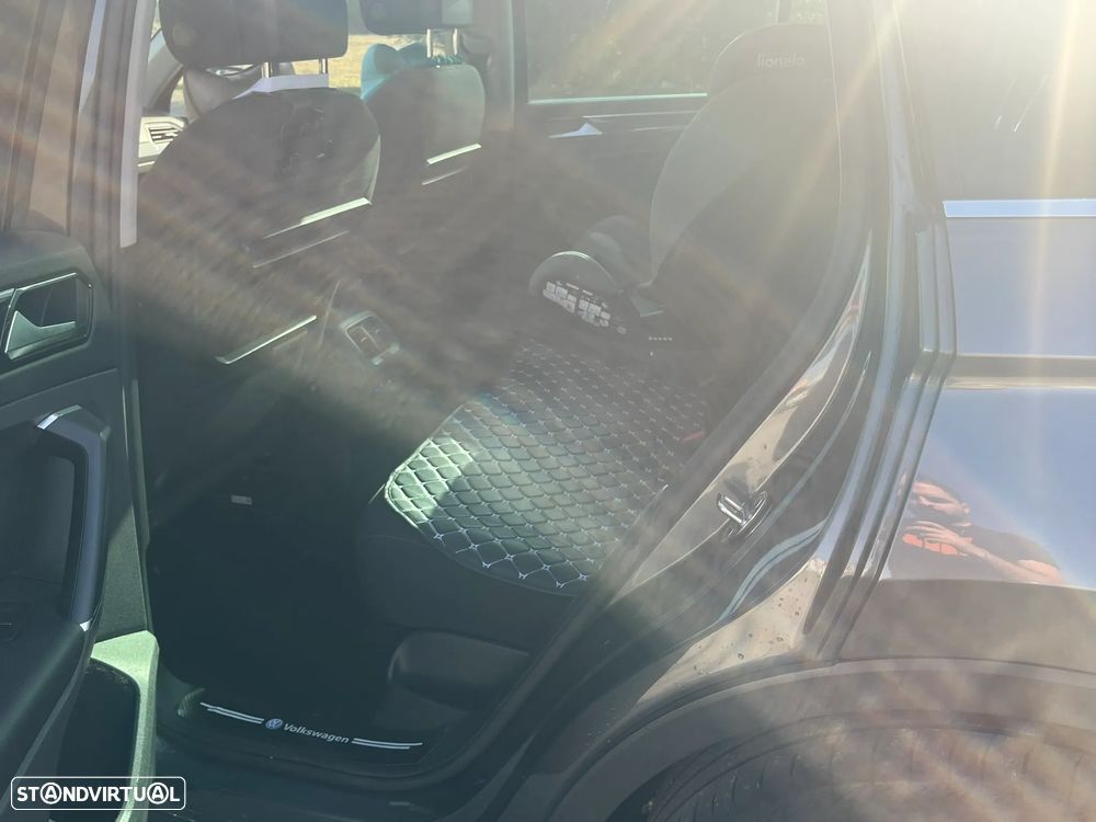 VW Tiguan - 19