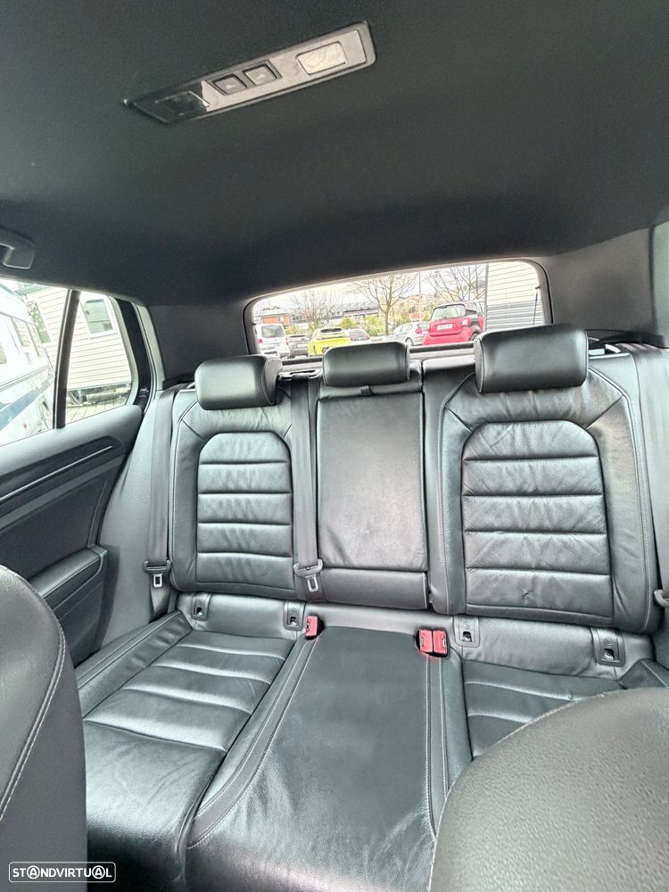 VW Golf 2.0 TDi GTD Pack DSG - 21