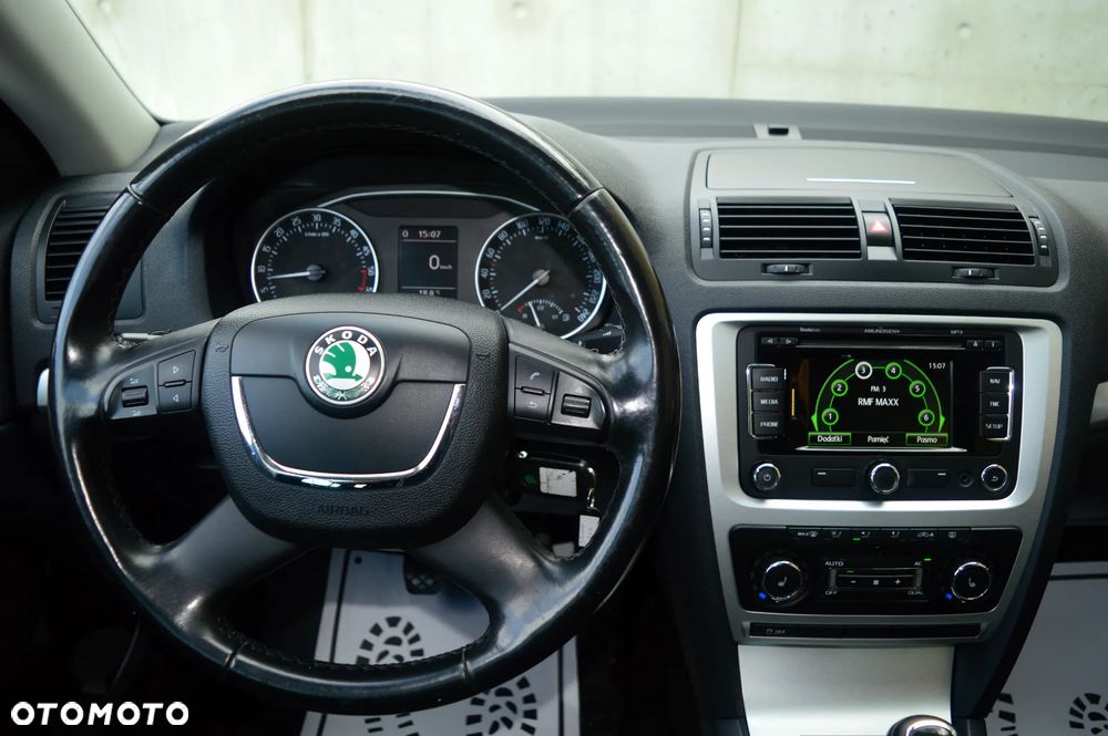 Skoda Octavia 2.0 TDI DPF 4x4 Scout - 17