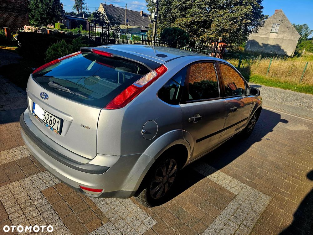 Ford Focus 1.6 TDCi FX Silver - 3