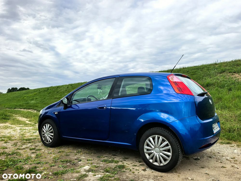Fiat Grande Punto 1.4 16V Dynamic - 4