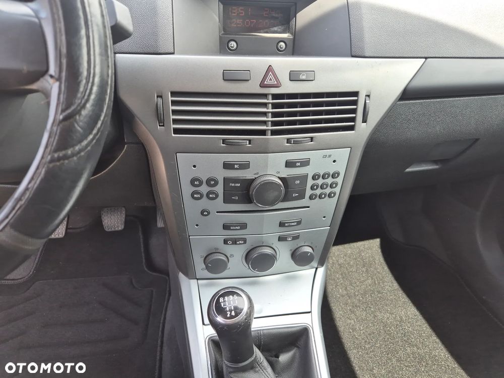 Opel Astra 1.4 Elegance - 19