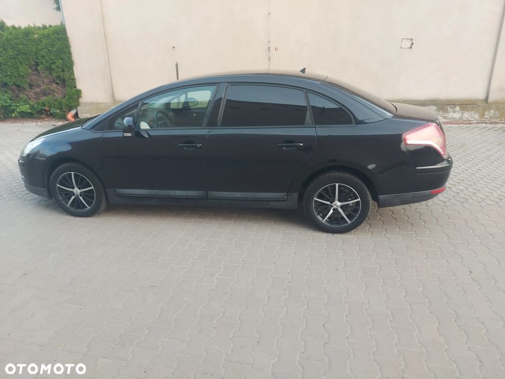 Citroën C4 HDi 110 FAP Tonic - 6