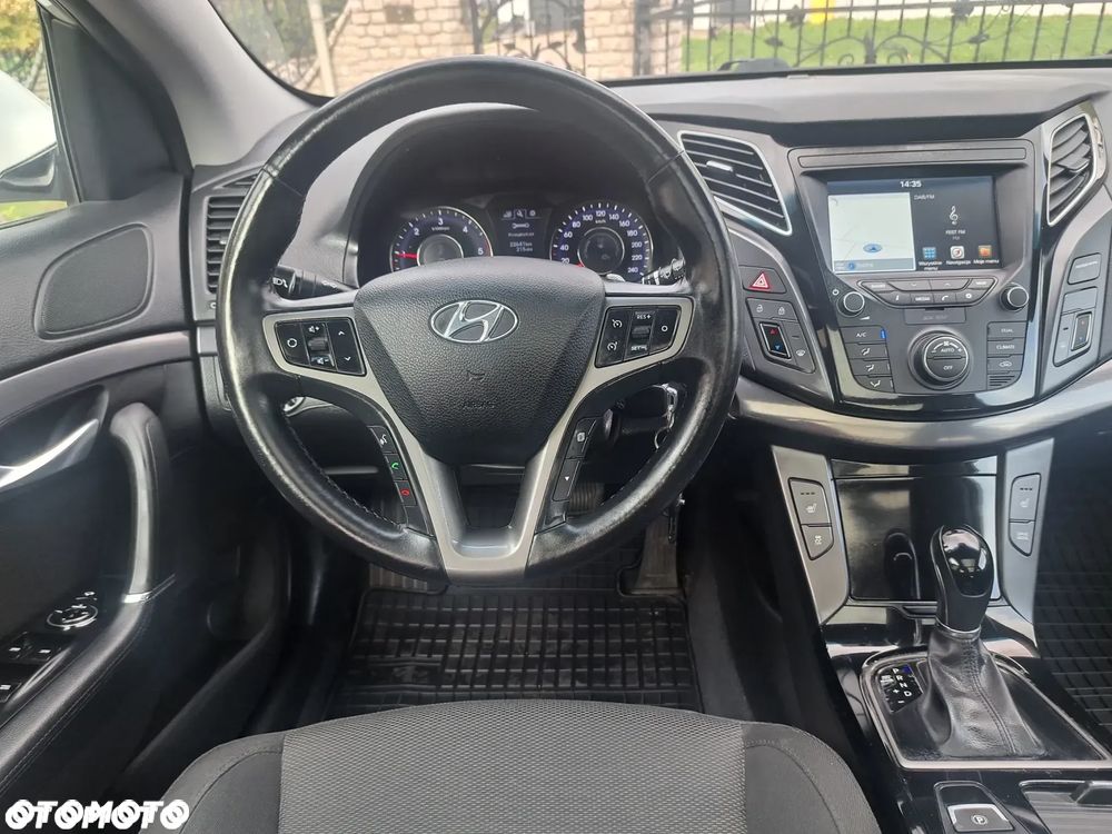 Hyundai i40 Kombi 1.7 CRDi DCT Premium - 6