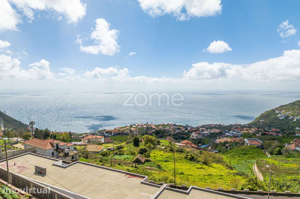 Moradia T3 Nova Tipo Geminada com piscina,H2 Arco da Calheta - Grande imagem: 2/43