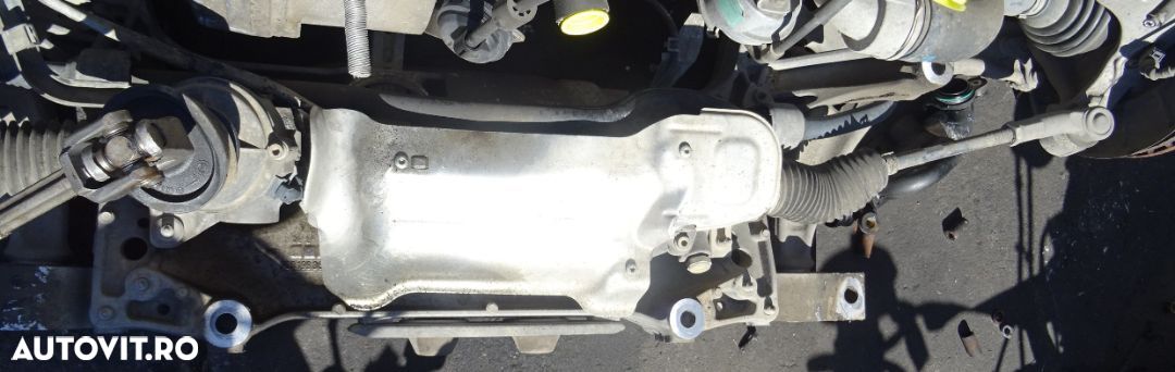 Jug motor Volkswagen Passat 2.0 TDI BMA 103 KW 140 CP din 2004 - 1
