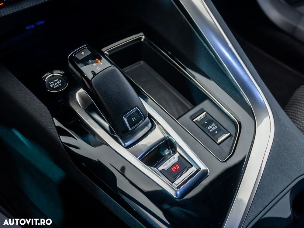 Peugeot 3008 1.5 BlueHDI S&S EAT8 GT-Line - 27