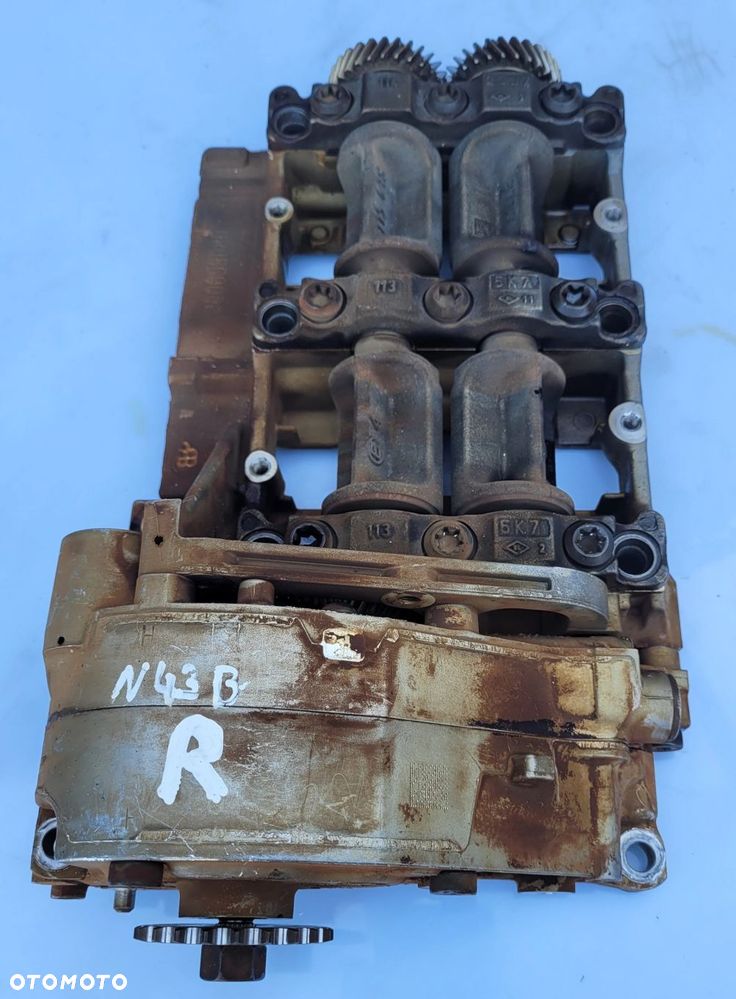 POMPA OLEJU BMW E81 E82 E87 E88 E90 E91 N43 - 1