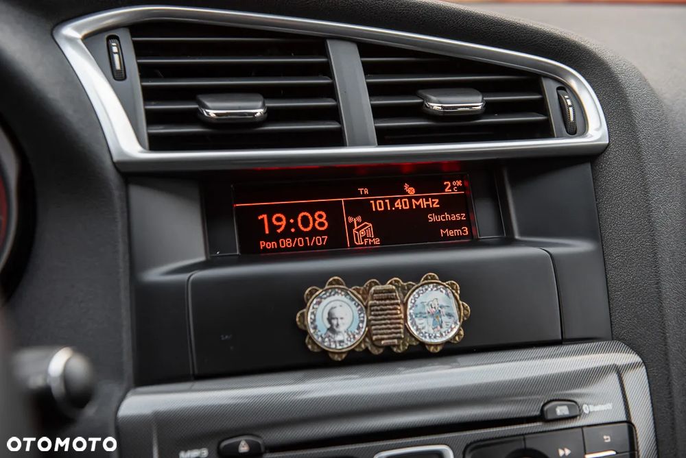 Citroën C4 HDi 90 Attraction - 19