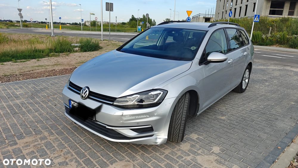 Volkswagen Golf 1.6 TDI BMT Comfortline - 8