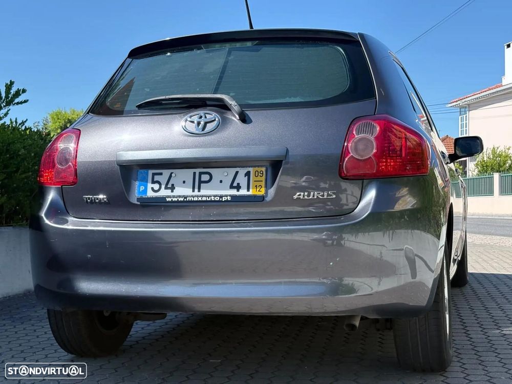 Toyota Auris 1.4 D-4D Sol - 20