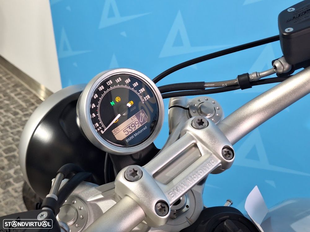 BMW R nineT Scrambler - 10