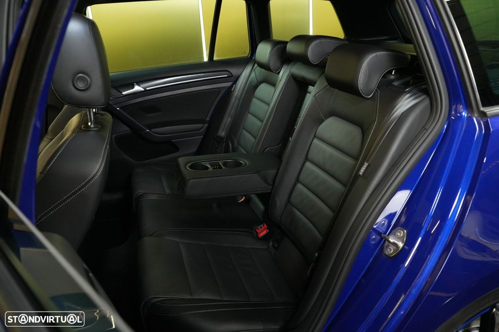 VW Golf 2.0 TSi R DSG - 29