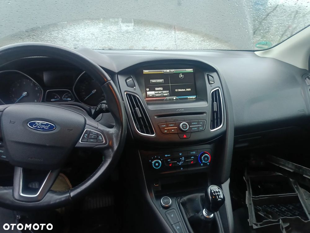 Ford Focus 1.5 EcoBoost Trend ASS - 6