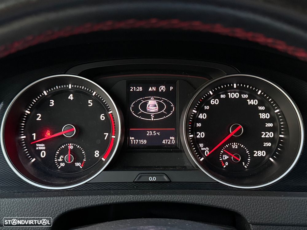 VW Golf GTI Performance BlueMotion DSG - 18