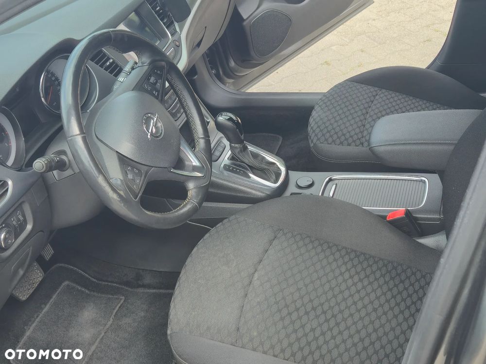 Opel Astra - 8