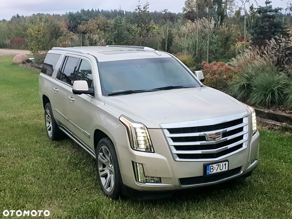 Cadillac Escalade ESV 6.2 V8 AWD AT Premium - 11