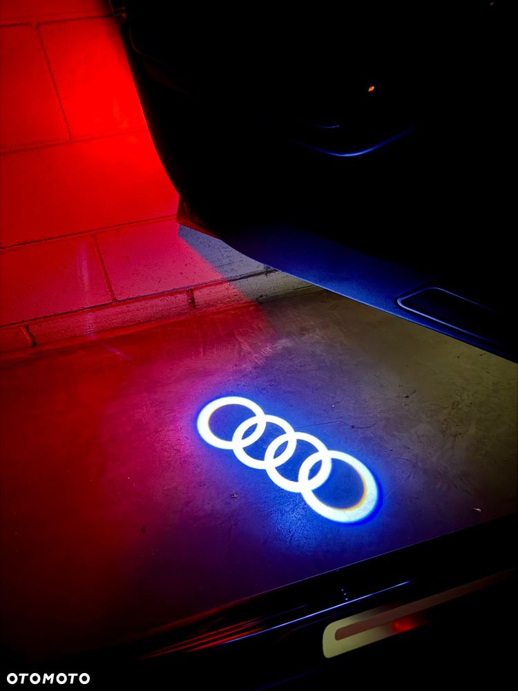 Audi A4 Limousine - 20