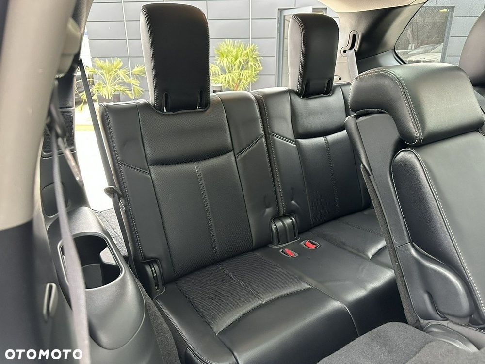 Nissan Pathfinder - 24