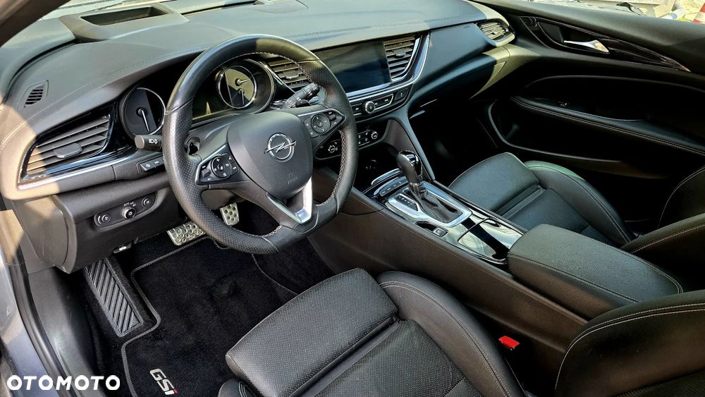 Opel Insignia 2.0 BiTurbo D 4x4 Automatik GSI - 14