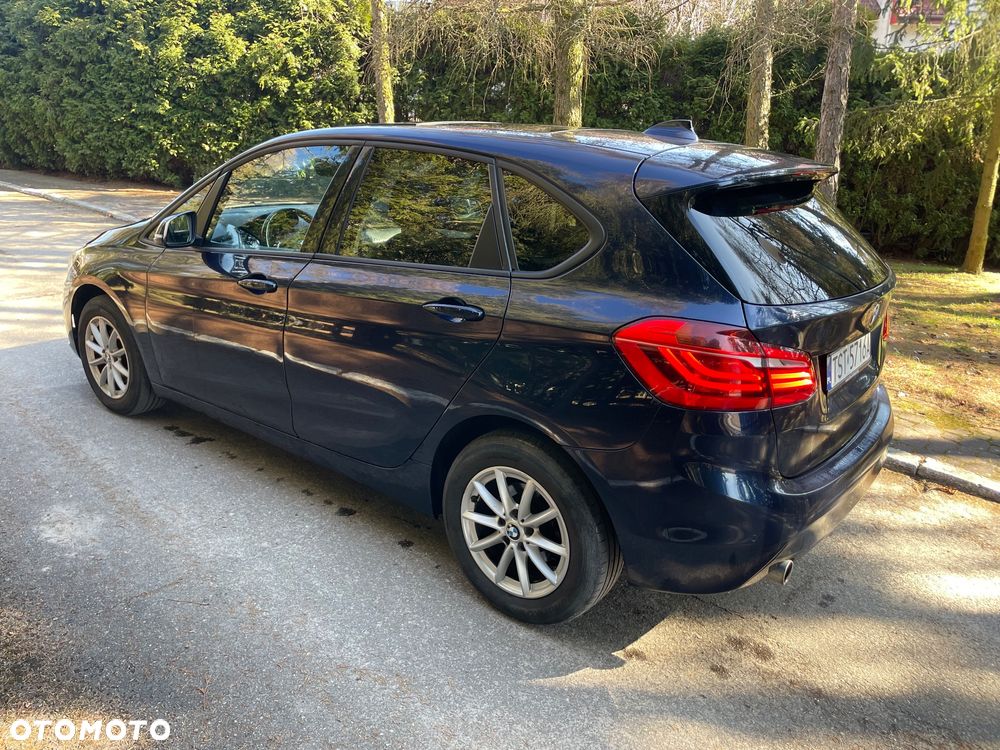 BMW Seria 2 218d Sport Line - 5