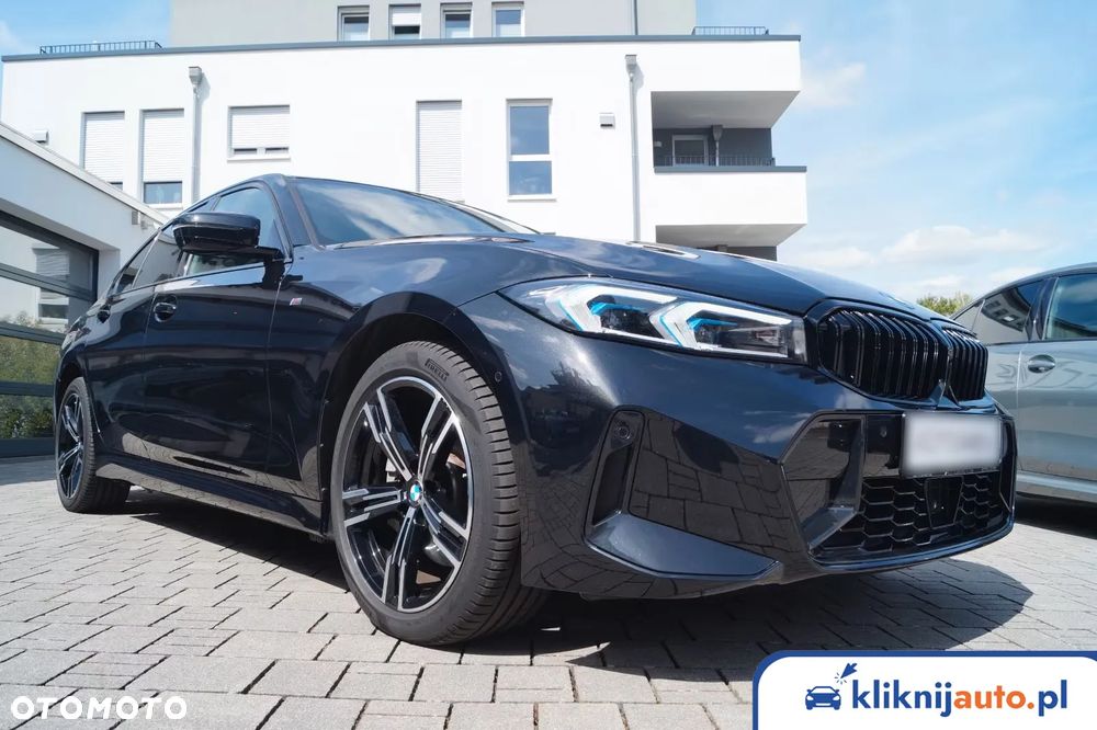 BMW Seria 3 330d xDrive mHEV M Sport - 11