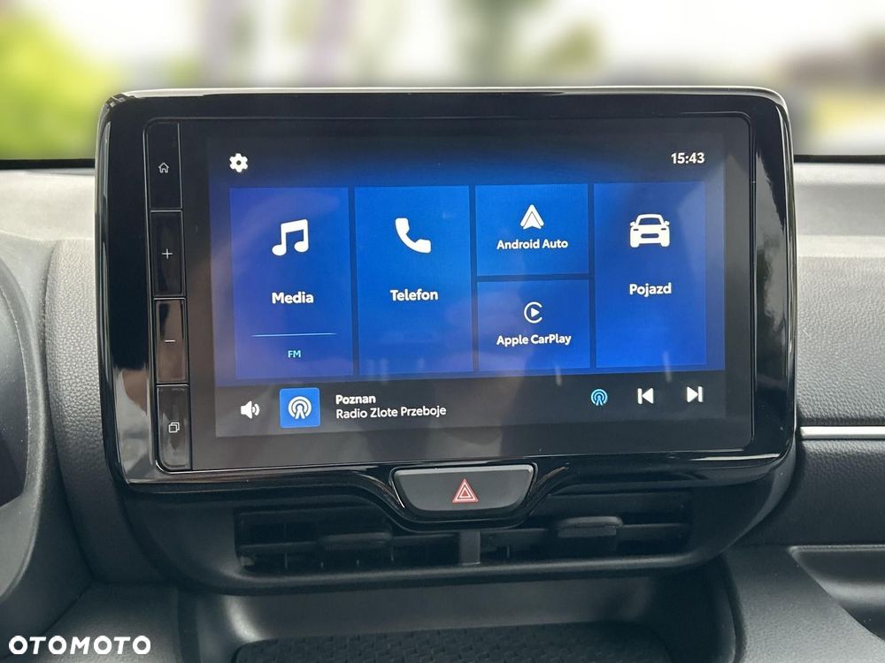 Toyota Yaris Hybrid 1.5 Style - 17